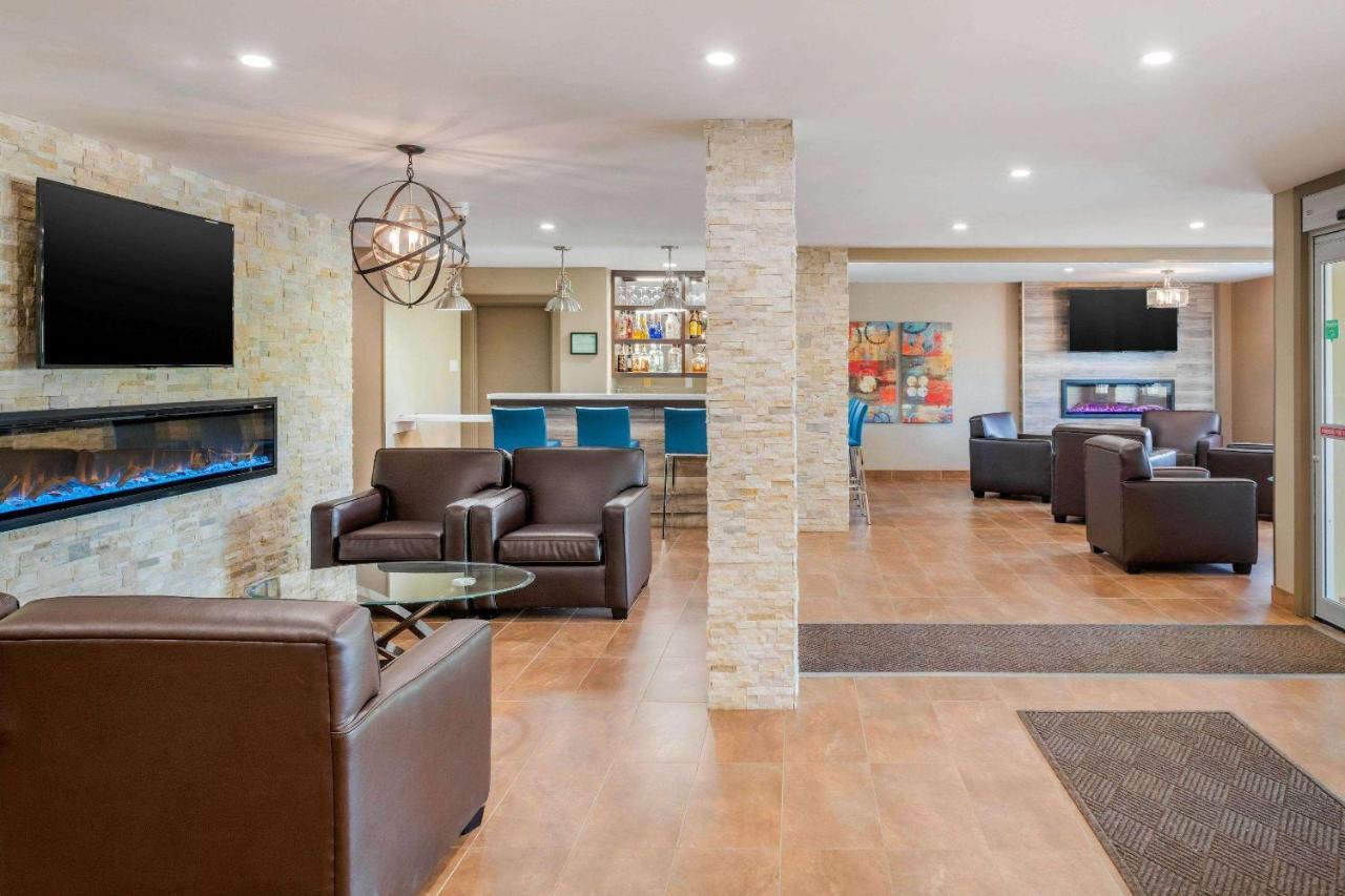 Quality Inn & Suites Bathurst Dış mekan fotoğraf
